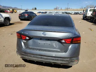 2021 Nissan Altima SV z VIN 1N4BL4DVXMN328151, wystawiony jako Copart lot #48031525 z przebiegiem 61 800 mil mil oraz Szkoda całkowita • Salvage title. Historia ofert i sprzedaży dostępna na DreamBid. Obrazek 6.