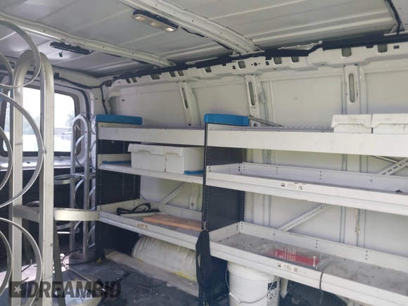 2017 Chevrolet Express Cargo with VIN 1GCWGAFF8H1117371, listed as a IAAI auction lot 42663473 with 260,445 mi miles and . Bid and sale history available at DreamBid. Image 8.