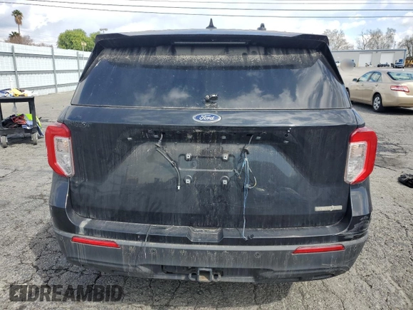 2020 Ford Police Interceptor Utility z VIN 1FM5K8AW9LGB43845, wystawiony jako Copart lot #48149205 z przebiegiem Nie podano mil oraz Czysty tytuł • Clean title. Historia ofert i sprzedaży dostępna na DreamBid. Obrazek 6.