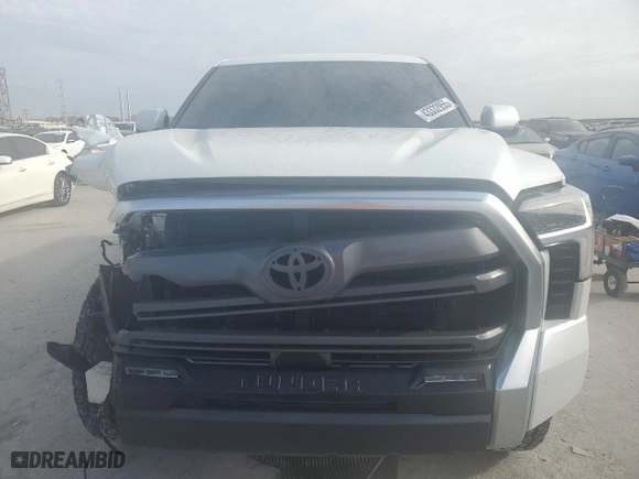 2022 Toyota Tundra 4WD Limited with VIN 5TFJA5DB2NX004558, listed as a Copart auction lot 43332955 with 46,341 mi miles and Salvage Title. Bid and sale history available at carsss.com. Image 5.