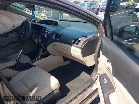 2014 Honda Civic LX z VIN 19XFB2F51EE013227, wystawiony jako IAAI lot #42223609 z przebiegiem 105 181 mil mil oraz . Historia ofert i sprzedaży dostępna na DreamBid. Obrazek 5.
