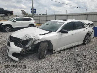 2021 Acura TLX z VIN 19UUB5F33MA000800, wystawiony jako Copart lot #54072015 z przebiegiem 46 872 mil mil oraz Szkoda całkowita • Salvage title. Historia ofert i sprzedaży dostępna na DreamBid. Obrazek 1.