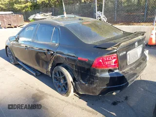 2005 Acura TL with VIN 19UUA66275A040475, listed as a IAAI auction lot 39371688 with 1 mi miles. Bid and sale history available at carsss.com. Image 3.