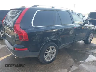 2010 Volvo XC90 I6 with VIN YV4982CZ1A1566067, listed as a IAAI auction lot 42005034 with 144,437 mi miles and . Bid and sale history available at carsss.com. Image 4.