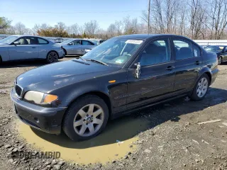 2005 BMW 3 Series 325i with VIN WBAEV33485KL64053, listed as a Copart auction lot 50495465 with 142,266 mi miles and Salvage Title. Bid and sale history available at carsss.com. Image 1.