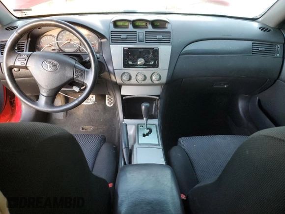 2004 Toyota Solara SE z VIN 4T1CA38P94U011182, wystawiony jako Copart lot #57995575 z przebiegiem 237 397 mil mil oraz Nie do naprawy • Non repairable. Historia ofert i sprzedaży dostępna na DreamBid. Obrazek 8.