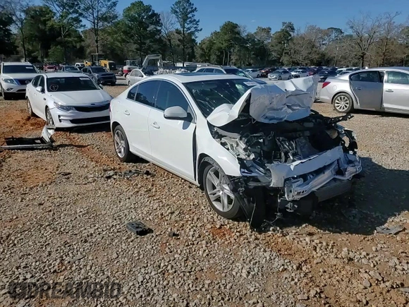 2015 Volvo S60 T5 Drive-E Platinum with VIN YV140MFD8F1301468, listed as a Copart auction lot 89196925 with Not Provided miles and Salvage Title. Bid and sale history available at carsss.com. Image 10.