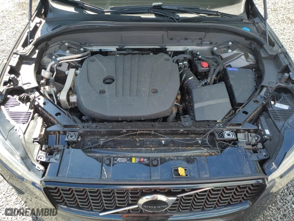 2024 Volvo XC60 Core Dark Theme with VIN YV4L12RK4R1877525, listed as a Copart auction lot 71566264 with 0 mi miles and Non Repairable. Bid and sale history available at carsss.com. Image 12.