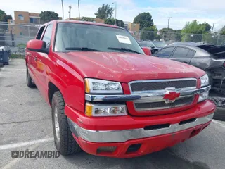 2005 Chevrolet Silverado 1500 LS with VIN 2GCEC13T451135924, listed as a IAAI auction lot 41818837 with 1 mi miles. Bid and sale history available at carsss.com. Image 1.