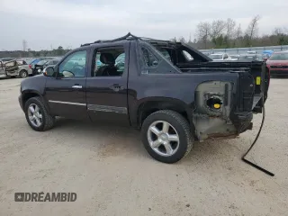 2013 Chevrolet Avalanche LTZ with VIN 3GNTKGE73DG178791, listed as a Copart auction lot 48565755 with 201,029 mi miles and Salvage title. Bid and sale history available at DreamBid. Image 2.
