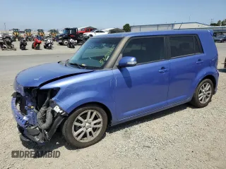 2010 Scion xB z VIN JTLZE4FE8A1116470, wystawiony jako Copart lot #58960875 z przebiegiem 212 638 mil mil oraz Szkody całkowita. Historia ofert i sprzedaży dostępna na DreamBid. Obrazek 1.