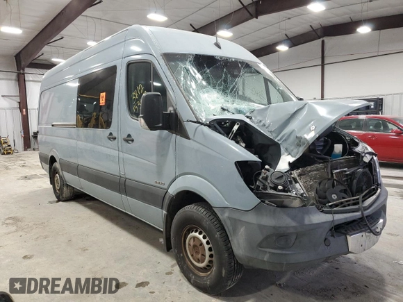 2014 Mercedes-Benz Sprinter with VIN WD4PE8DC7E5873960, listed as a Copart auction lot 78246843 with Not Provided miles and Salvage Title. Bid and sale history available at DreamBid. Image 4.