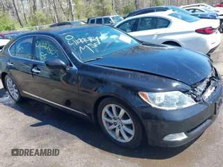 2009 Lexus LS 460 with VIN JTHCL46FX95004000, listed as a IAAI auction lot 41994865 with 178,807 mi miles and . Bid and sale history available at DreamBid. Image 1.