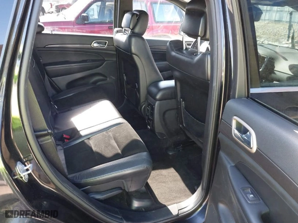 2015 Jeep Grand Cherokee Altitude with VIN 1C4RJFAG1FC628336, listed as a IAAI auction lot 41654598 with 187,359 mi miles. Bid and sale history available at carsss.com. Image 8.