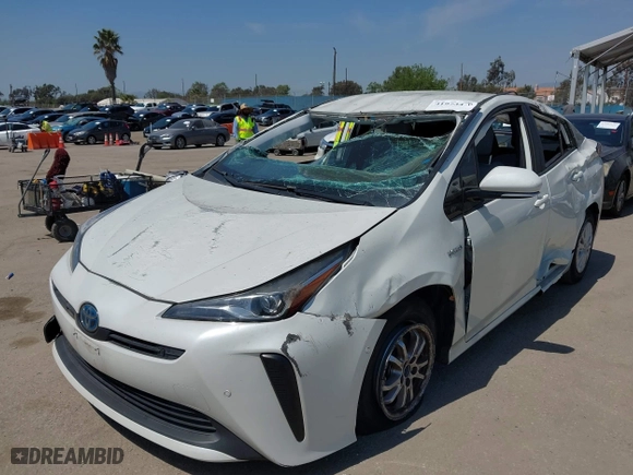 2020 Toyota Prius L Eco with VIN JTDKARFU3L3107048, listed as a IAAI auction lot 41973416 with 41,773 mi miles. Bid and sale history available at carsss.com. Image 6.