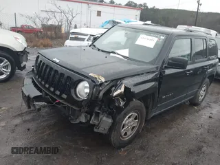 2017 Jeep Patriot Sport SE with VIN 1C4NJPBA7HD122716, listed as a IAAI auction lot 41476403 with 91,816 mi miles and . Bid and sale history available at DreamBid. Image 6.