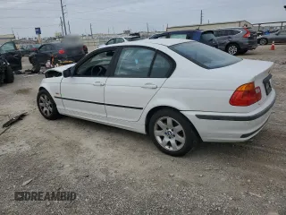2001 BMW 3 Series 325i with VIN WBAAN374X1NE55555, listed as a Copart auction lot 87872375 with 176,104 mi miles and Salvage Title. Bid and sale history available at carsss.com. Image 2.