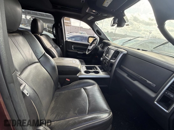 2016 Ram 1500 Limited z VIN 1C6RR7PM1GS232756, wystawiony jako Copart lot #78931134 z przebiegiem 129 335 mil mil oraz Czysty tytuł • Clean title. Historia ofert i sprzedaży dostępna na DreamBid. Obrazek 5.