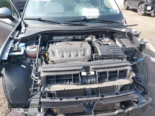 2019 Volkswagen Tiguan SE with VIN 3VV2B7AX5KM198454, listed as a IAAI auction lot 42033410 with 64,381 mi miles and . Bid and sale history available at DreamBid. Image 10.