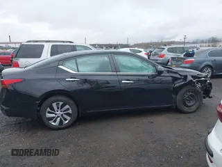2020 Nissan Altima S z VIN 1N4BL4BW1LC250977, wystawiony jako IAAI lot #41812462 z przebiegiem 46 747 mil mil oraz . Historia ofert i sprzedaży dostępna na DreamBid. Obrazek 13.