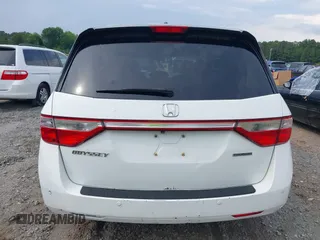 2011 Honda Odyssey Touring with VIN 5FNRL5H90BB066177, listed as a IAAI auction lot 42053368 with 239,205 mi miles and . Bid and sale history available at carsss.com. Image 16.