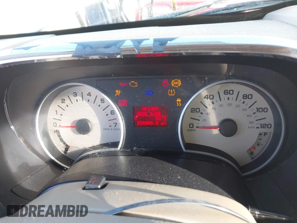 2009 Ford Explorer Eddie Bauer with VIN 1FMEU74E99UA15901, listed as a IAAI auction lot 41089867 with 230,965 mi miles and . Bid and sale history available at DreamBid. Image 7.