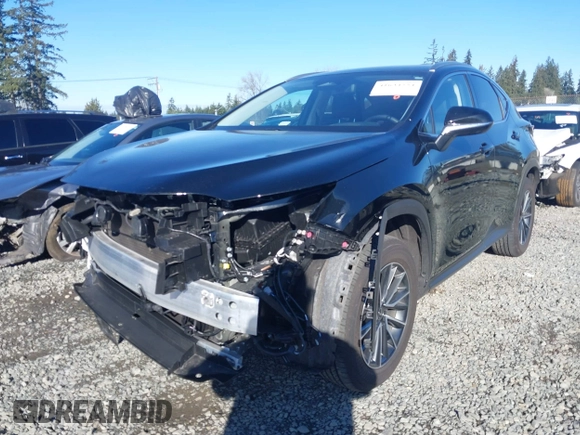 2024 Lexus NX 350h Premium z VIN JTJGKCEZ9R5021993, wystawiony jako IAAI lot #41634554 z przebiegiem 4 871 mil mil oraz . Historia ofert i sprzedaży dostępna na DreamBid. Obrazek 18.