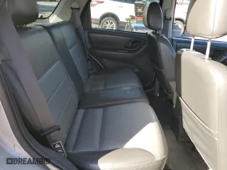 2003 Ford Escape XLT Popular 2 with VIN 1FMYU93193KC40989, listed as a Copart auction lot 50424235 with 92,238 mi miles and Salvage Title. Bid and sale history available at carsss.com. Image 11.