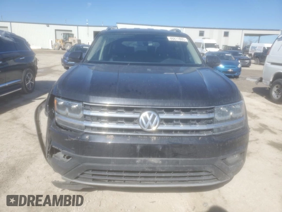 2018 Volkswagen Atlas SE с VIN 1V2CP2CA3JC596938, выставлен на аукционе Copart как лот 46811805 с пробегом 169 414 миль миль и Списание • Salvage title. История ставок и продаж доступна на DreamBid. Изображение 5.