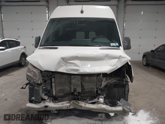 2021 Mercedes-Benz Sprinter Cargo with VIN W1Y4ECHY9MT060129, listed as a IAAI auction lot 41616041 with 215,726 mi miles. Bid and sale history available at carsss.com. Image 12.