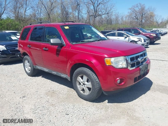 2010 Ford Escape XLT with VIN 1FMCU0D75AKB11394, listed as a IAAI auction lot 42037996 with 150,815 mi miles. Bid and sale history available at carsss.com. Image 1.