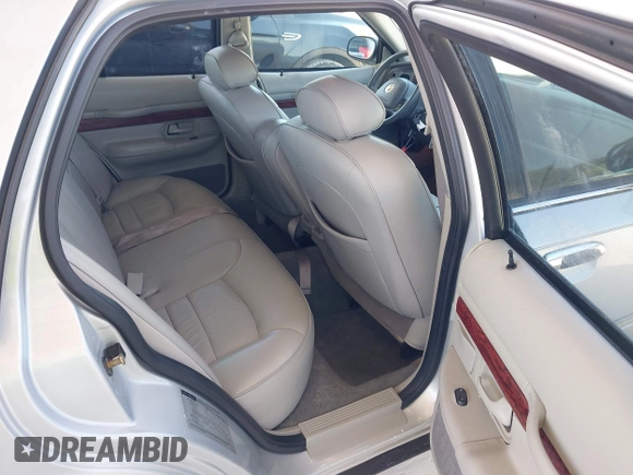 2001 Mercury Grand Marquis LS z VIN 2MEFM75W91X660964, wystawiony jako IAAI lot #42250931 z przebiegiem 74 462 mil mil oraz . Historia ofert i sprzedaży dostępna na DreamBid. Obrazek 8.