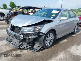 2015 Honda Accord EX-L с VIN 1HGCR2F89FA150253, выставлен на аукционе IAAI как лот 42293502 с пробегом 70 025 миль миль и . История ставок и продаж доступна на DreamBid. Изображение 20.