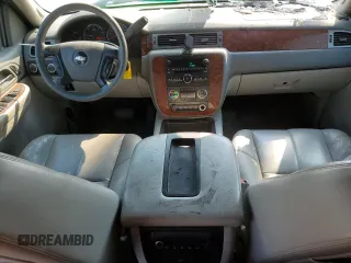 2008 Chevrolet Silverado 1500 LTZ with VIN 3GCEK13358G156988, listed as a Copart auction lot 69715674 with 208,228 mi miles and Clean Title. Bid and sale history available at DreamBid. Image 8.
