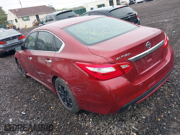 2016 Nissan Altima SR with VIN 1N4AL3AP9GC230286, listed as a IAAI auction lot 42194238 with Not provided miles and . Bid and sale history available at DreamBid. Image 3.