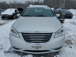 2012 Chrysler 200 LX with VIN 1C3CCBAB9CN315374, listed as a Copart auction lot 44841705 with 147,043 mi miles and Clean Title. Bid and sale history available at DreamBid. Image 5.