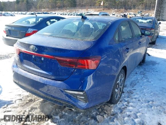 2020 Kia Forte LXS z VIN 3KPF24AD2LE163421, wystawiony jako IAAI lot #41480475 z przebiegiem 52 706 mil mil oraz . Historia ofert i sprzedaży dostępna na DreamBid. Obrazek 4.