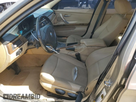 2007 BMW 3 Series 328i with VIN WBAVC53597FZ79670, listed as a Copart auction lot 49601405 with 179,977 mi miles and Clean Title. Bid and sale history available at carsss.com. Image 10.