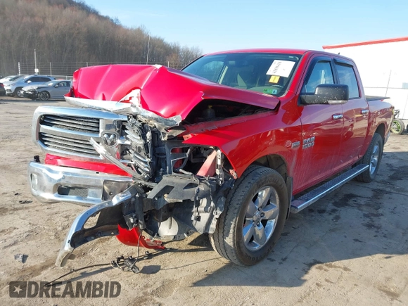 2015 Ram 1500 Big Horn z VIN 1C6RR7LT1FS719886, wystawiony jako IAAI lot #41898418 z przebiegiem 145 064 mil mil oraz . Historia ofert i sprzedaży dostępna na DreamBid. Obrazek 19.