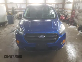 2018 Ford Escape S z VIN 1FMCU0F79JUB06376, wystawiony jako Copart lot #83109674 z przebiegiem 48 953 mil mil oraz Szkoda całkowita • Salvage title. Historia ofert i sprzedaży dostępna na DreamBid. Obrazek 5.