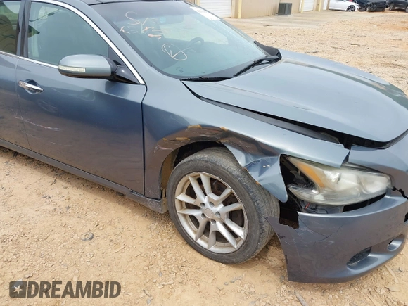2010 Nissan Maxima 3.5 SV with VIN 1N4AA5AP0AC806842, listed as a IAAI auction lot 42220428 with 129,530 mi miles. Bid and sale history available at carsss.com. Image 6.