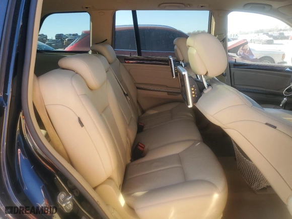 2009 Mercedes-Benz GL-Class 5.5L with VIN 4JGBF86E99A509919, listed as a Copart auction lot 83238864 with 121,344 mi miles and Salvage Title. Bid and sale history available at carsss.com. Image 11.