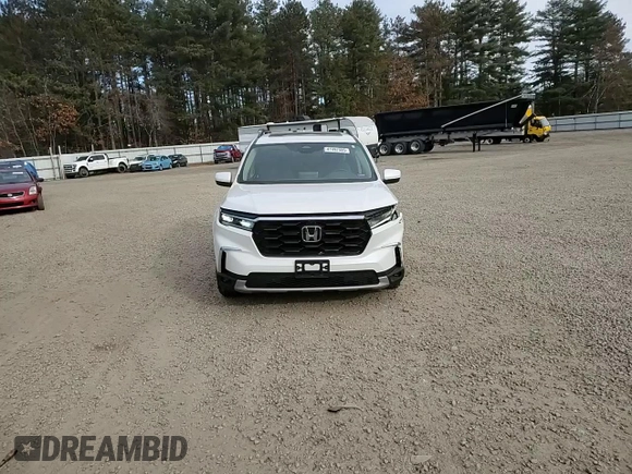 2024 Honda Pilot Elite with VIN 5FNYG1H86RB008231, listed as a Copart auction lot 41497485 with 12,829 mi miles and Salvage Title. Bid and sale history available at carsss.com. Image 12.