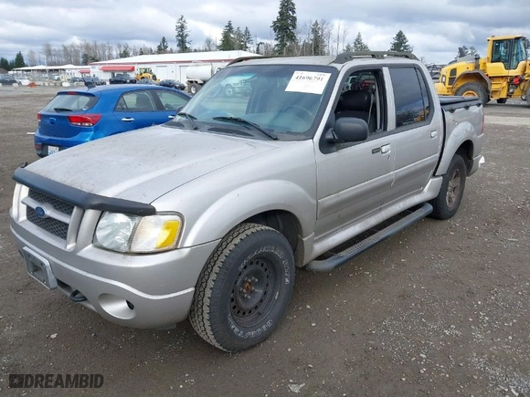 2005 Ford Explorer Sport Trac XLS with VIN 1FMZU77K45UA52772, listed as a IAAI auction lot 41696791 with 1 mi miles. Bid and sale history available at carsss.com. Image 2.