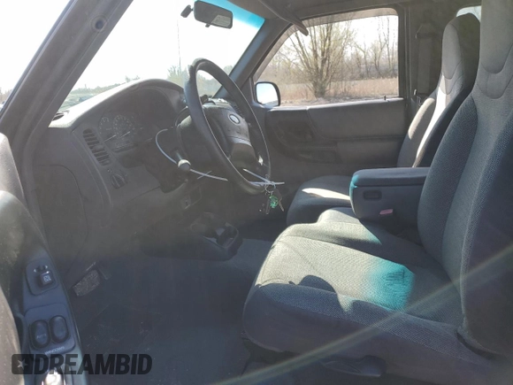 2001 Ford Ranger XL Fleet with VIN 1FTZR15E21TA42192, listed as a Copart auction lot 51439005 with 117,334 mi miles and Salvage Title. Bid and sale history available at DreamBid. Image 7.