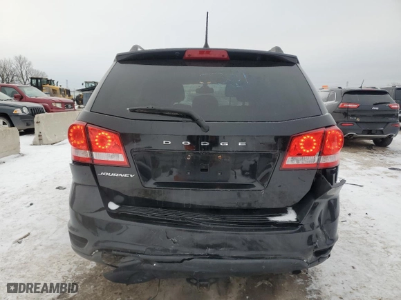 2019 Dodge Journey SE with VIN 3C4PDCBB4KT804018, listed as a Copart auction lot 88348715 with 121,563 mi miles and Salvage Title. Bid and sale history available at carsss.com. Image 6.
