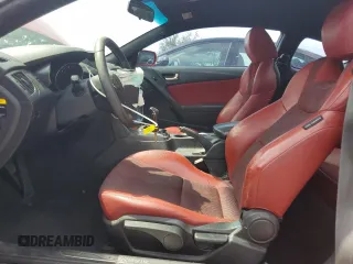 2013 Hyundai Genesis Coupe R-Spec z VIN KMHHU6KJ9DU097094, wystawiony jako Copart lot #60881695 z przebiegiem 88 542 mil mil oraz Szkoda całkowita • Salvage title. Historia ofert i sprzedaży dostępna na DreamBid. Obrazek 7.