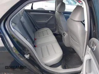 2009 Volkswagen Jetta Wolfsburg Edition with VIN 3VWRJ71K29M042593, listed as a IAAI auction lot 42194886 with 174,183 mi miles and . Bid and sale history available at DreamBid. Image 8.