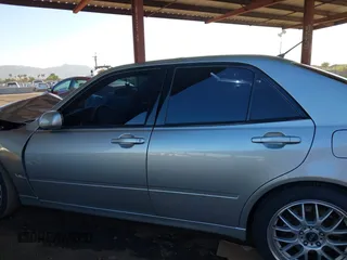 2004 Lexus IS 300/350 with VIN JTHBD192X40083769, listed as a IAAI auction lot 40962806 with Not Provided miles and . Bid and sale history available at carsss.com. Image 14.