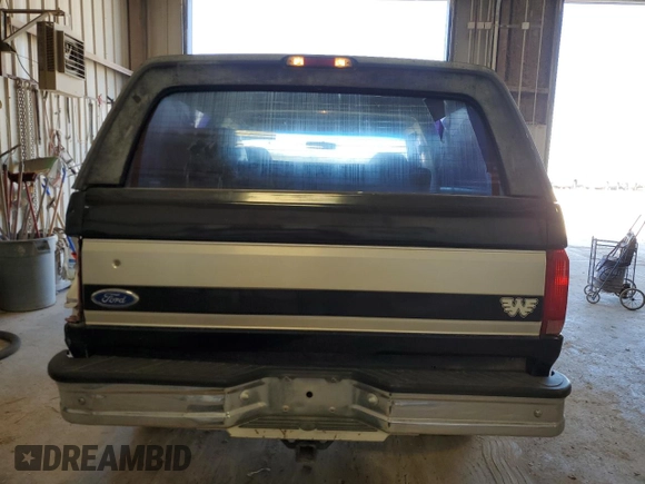 1993 Ford Bronco Custom with VIN 1FMEU15H2PLA65340, listed as a Copart auction lot 74177884 with 277,399 mi miles and Salvage title. Bid and sale history available at DreamBid. Image 6.